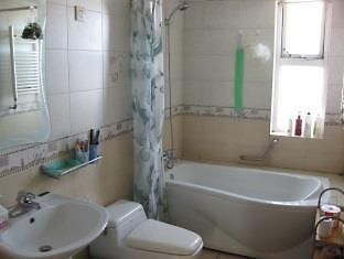 Lin Jia Hostel Beijing Bagian luar foto